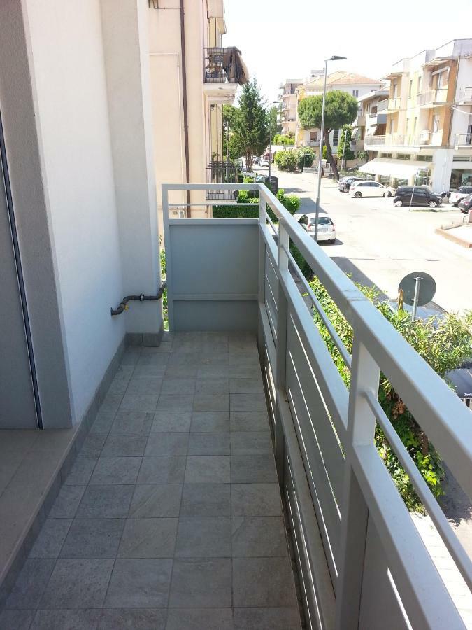 Nuovo Bilocale In Via Lagomaggio, 31 Римини Экстерьер фото